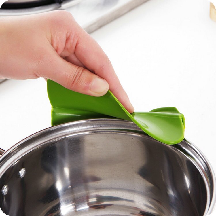 Anti-Spill Pouring Funnel