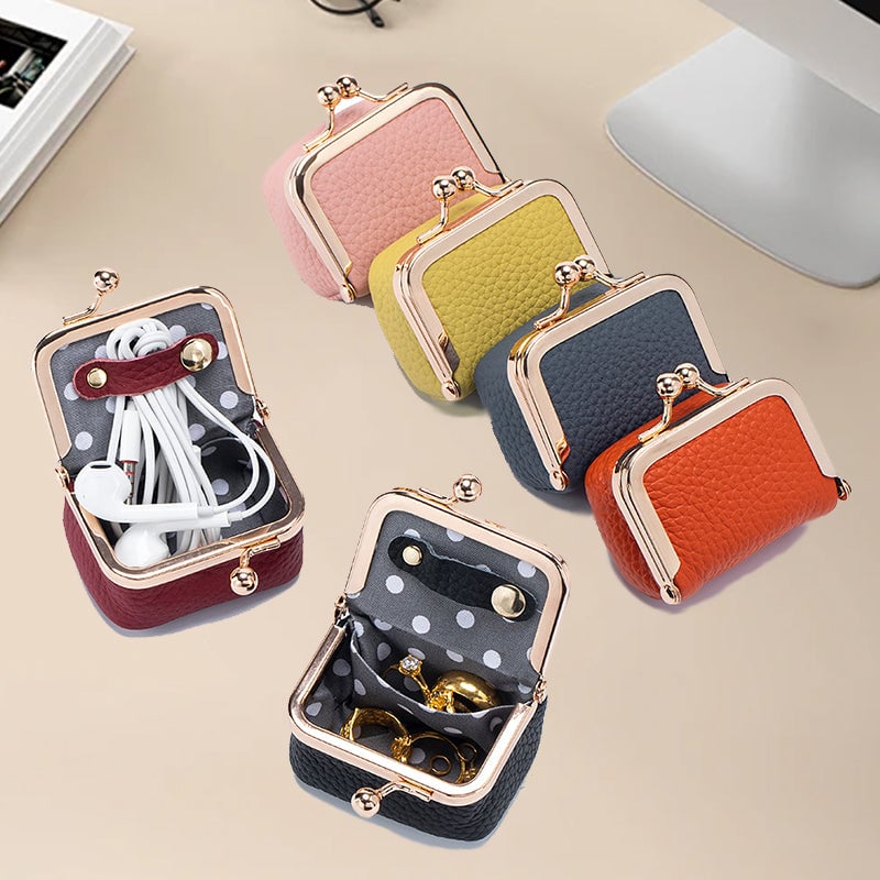 ✨New Arrival✨Genuine Leather Mini Jewelry Box